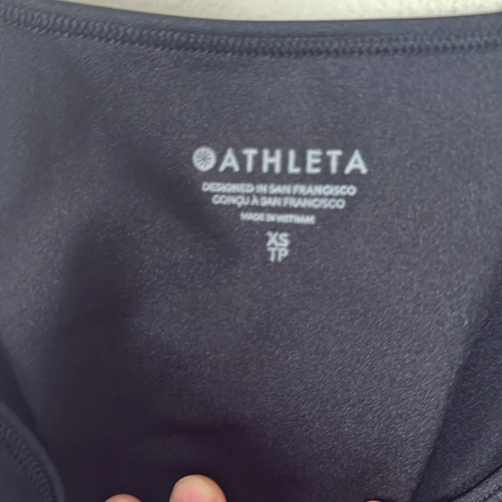 Athleta Black shine Fitted Crop Tank Top XS - Picture 3 of 5